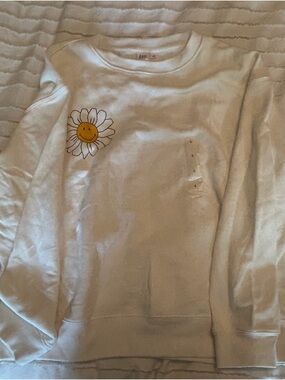 Crewneck Sweater with Smiley Daisy Graphic - White